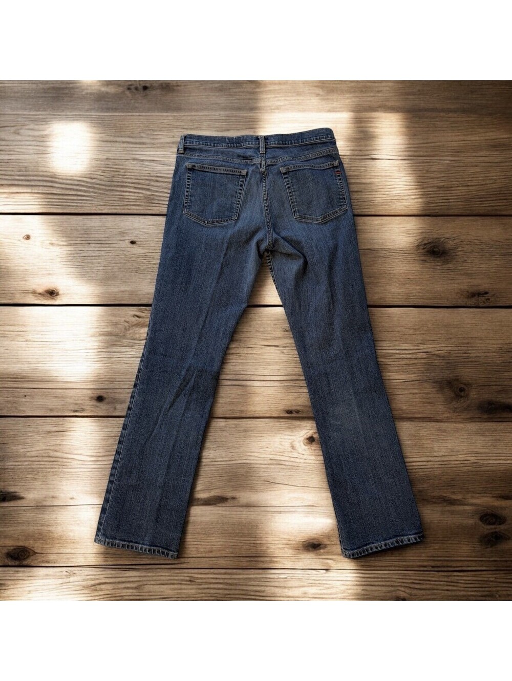 GAP Women’s Straight Jeans Size 12R Medium Wash Classic Denim - Picture 6 of 7